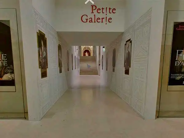 Tour-Virtual-Louvre Grupo Audiovisual