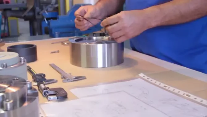 Servicio de vídeo para formación interna con vídeo industrial profesional de Grupo Audiovisual