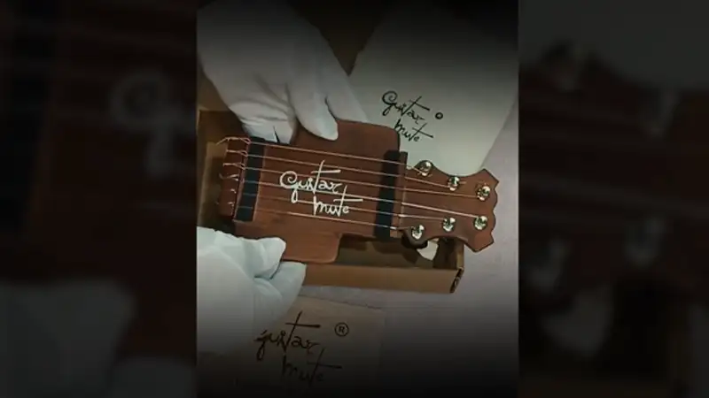 Muestra de trabajos audiovisuales - Vídeo publicitario de producto GuitarMute imagen de proyecto 03 Grupoaudiovisual